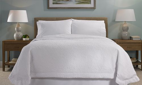 Hampton Bed